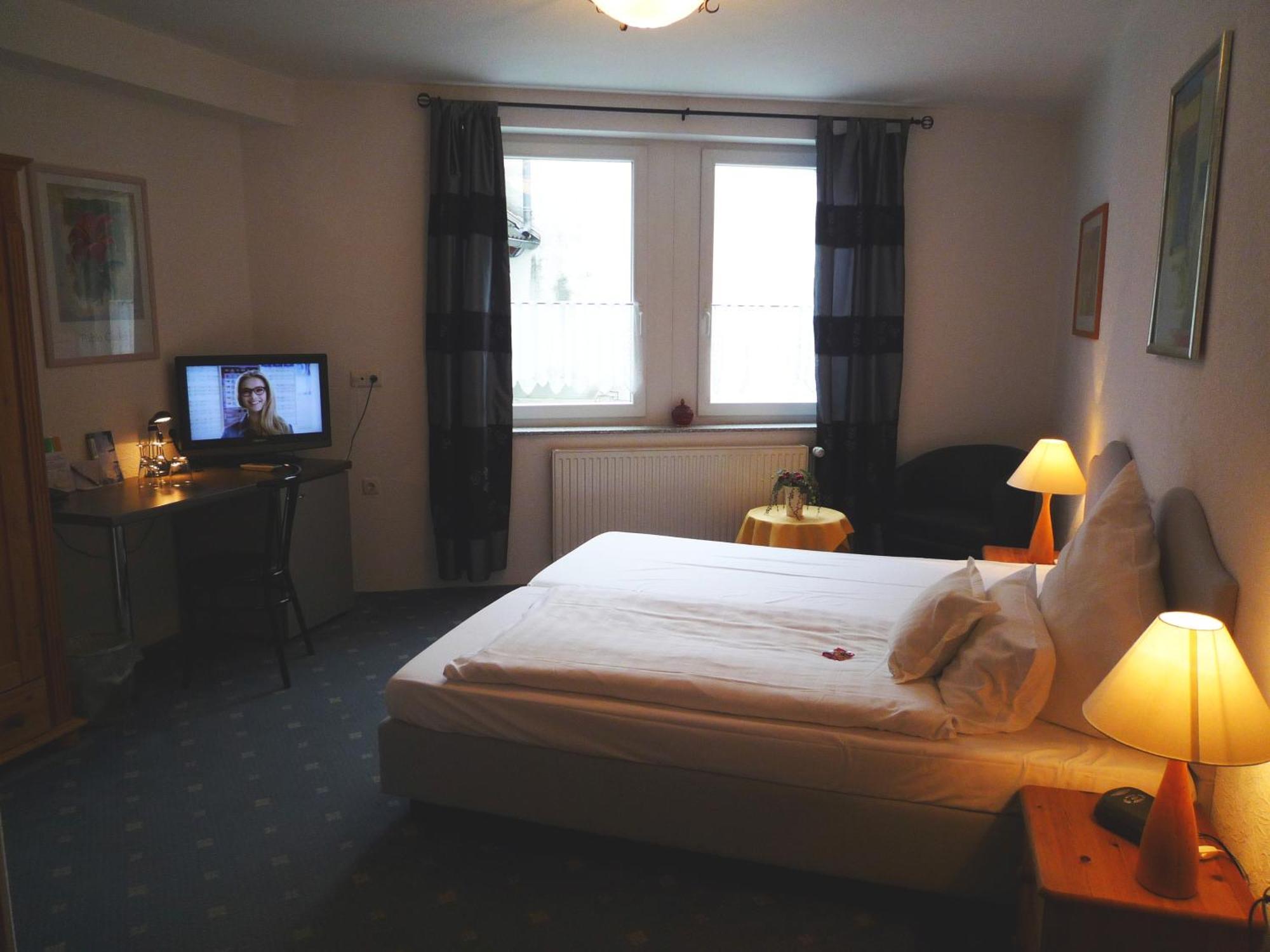 Hotel Abalone Remscheid Habitación foto