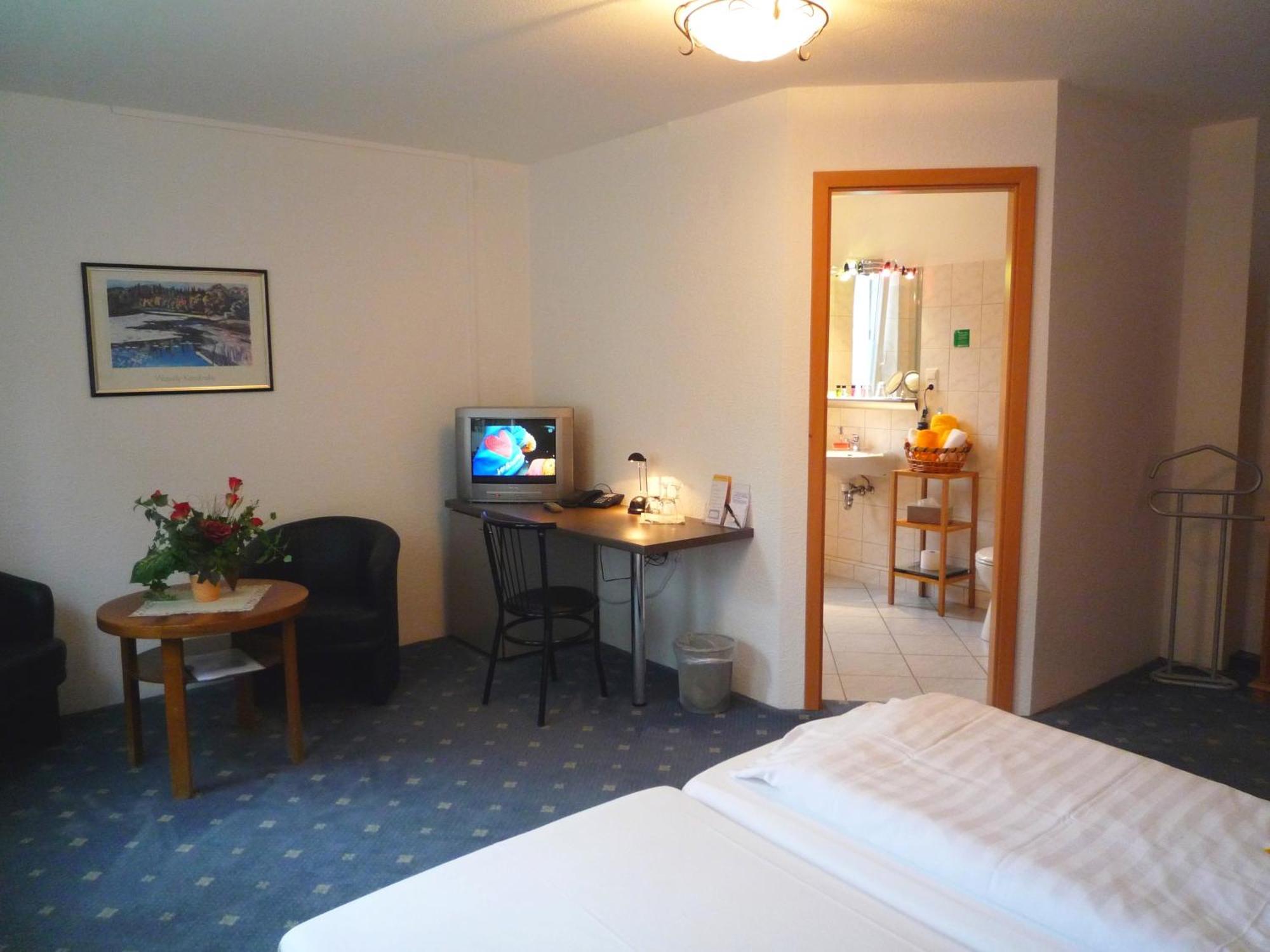 Hotel Abalone Remscheid Habitación foto