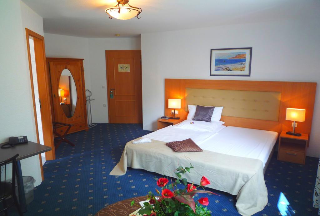 Hotel Abalone Remscheid Exterior foto