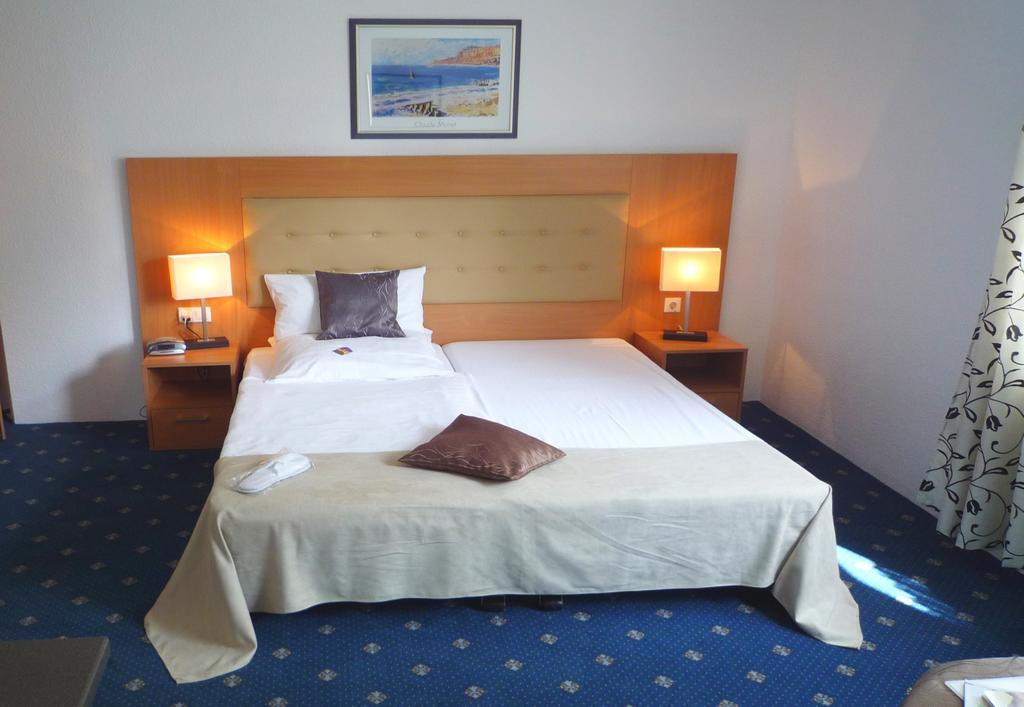 Hotel Abalone Remscheid Exterior foto